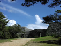 読谷サンゴビレッジトレイル